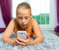 Ostrzeenie dla dzieci przed social mediami