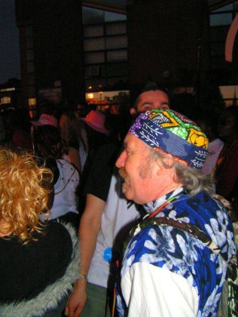 2004