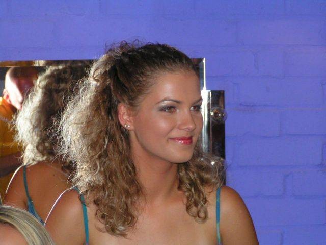 2004
