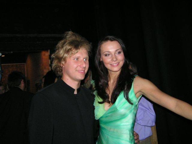2004