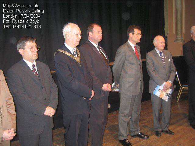 Dzie Polski - Ealing 04'