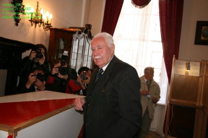 2007