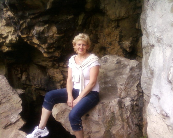 Groty Creswell Crag